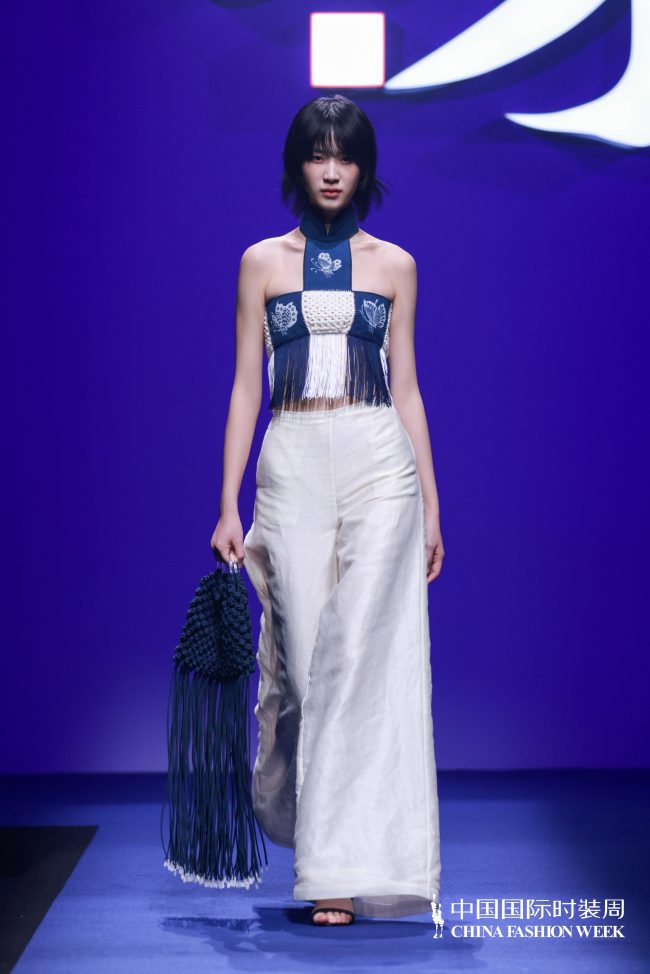 非遗邂逅科技，成昊蝶系列破茧成蝶-美派服饰网(图22)